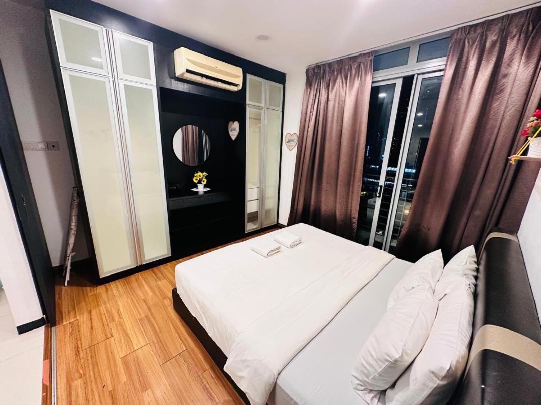 Taragon Service Apartment 쿠알라룸푸르 외부 사진